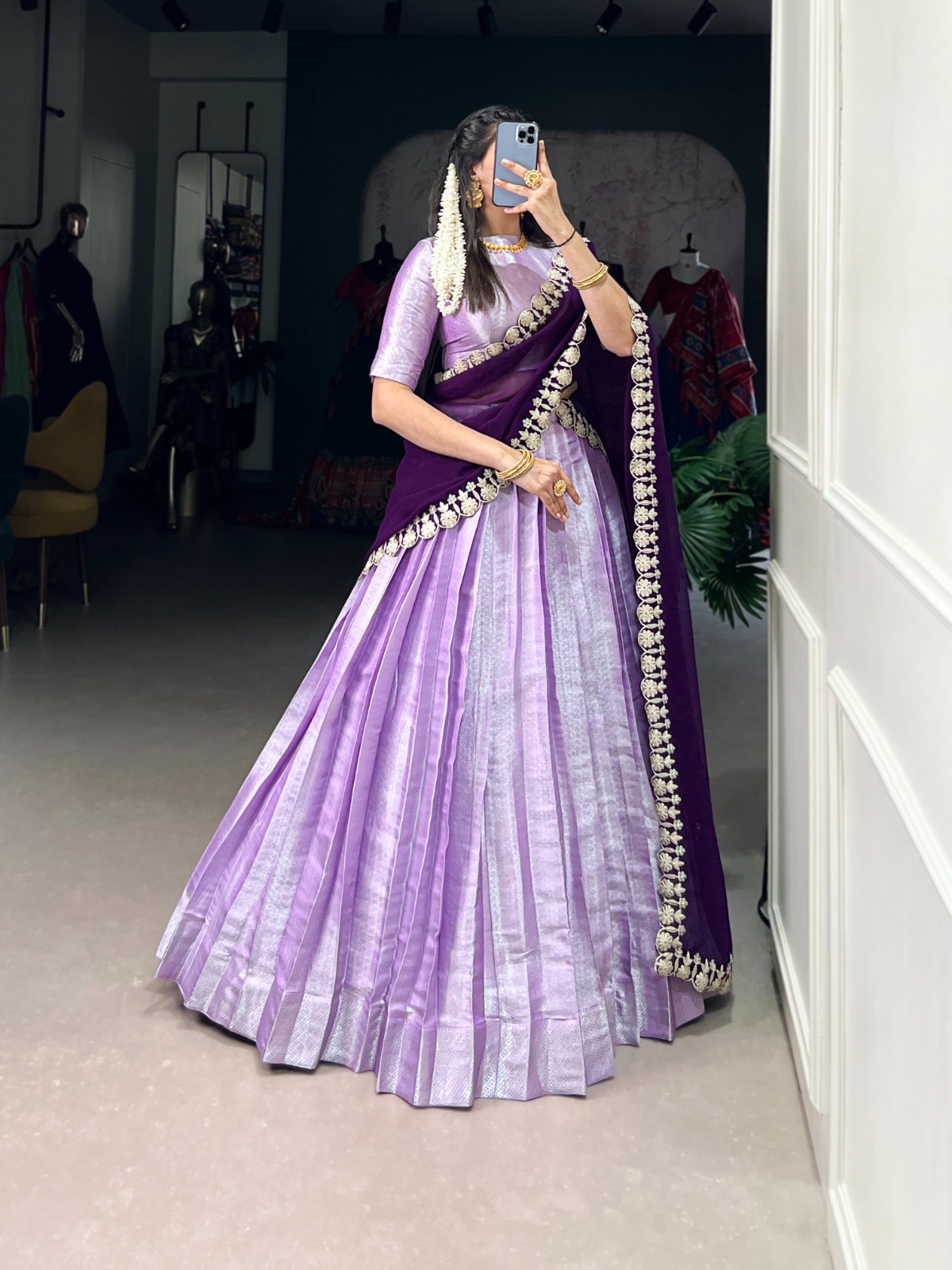 Lehenga Choli Jacquard Silk - Image 4