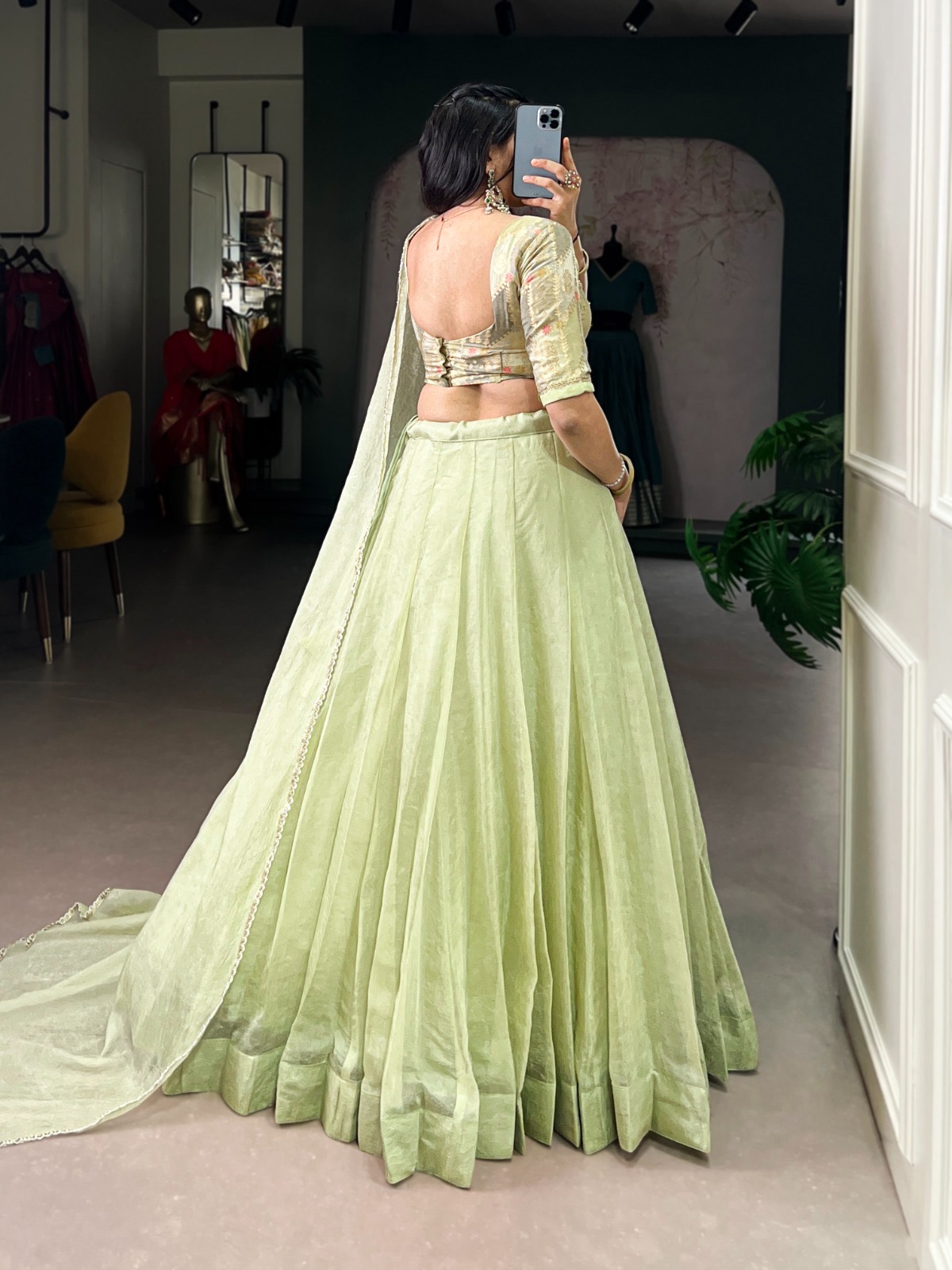 Lahenga Choli - Image 6